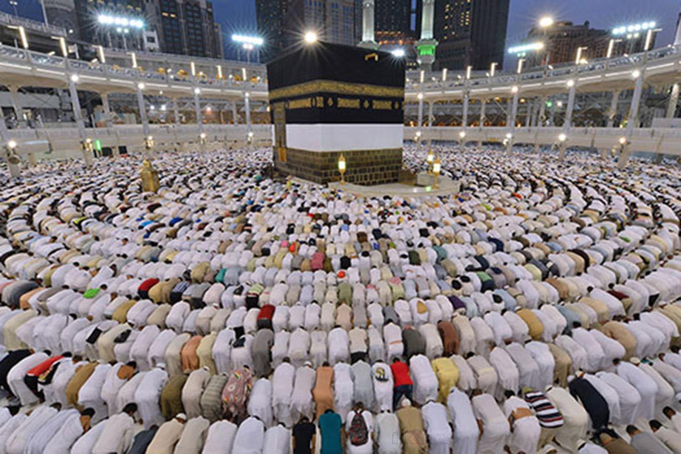 68 kişiyi umre diye Balıklıgöl'e götürdüler 68 kişiyi umre diye Balıklıgöl'e götürdüler